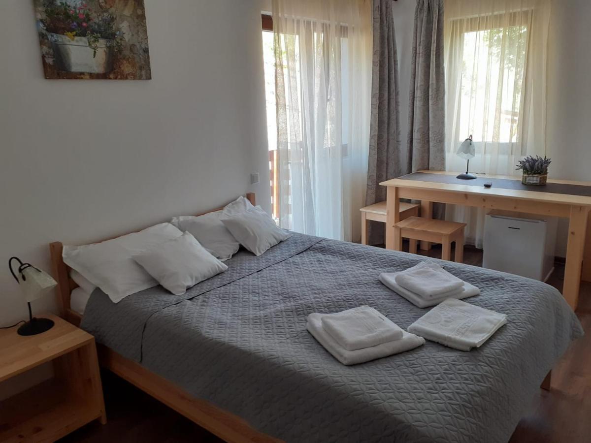 Apuseni Holidays Rachitele Buitenkant foto
